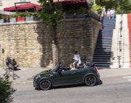 2023 MINI Cooper S Convertible Resolute Edition - Side Wallpaper 190x150