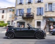 2023 MINI Cooper S Convertible Resolute Edition - Side Wallpaper 190x150