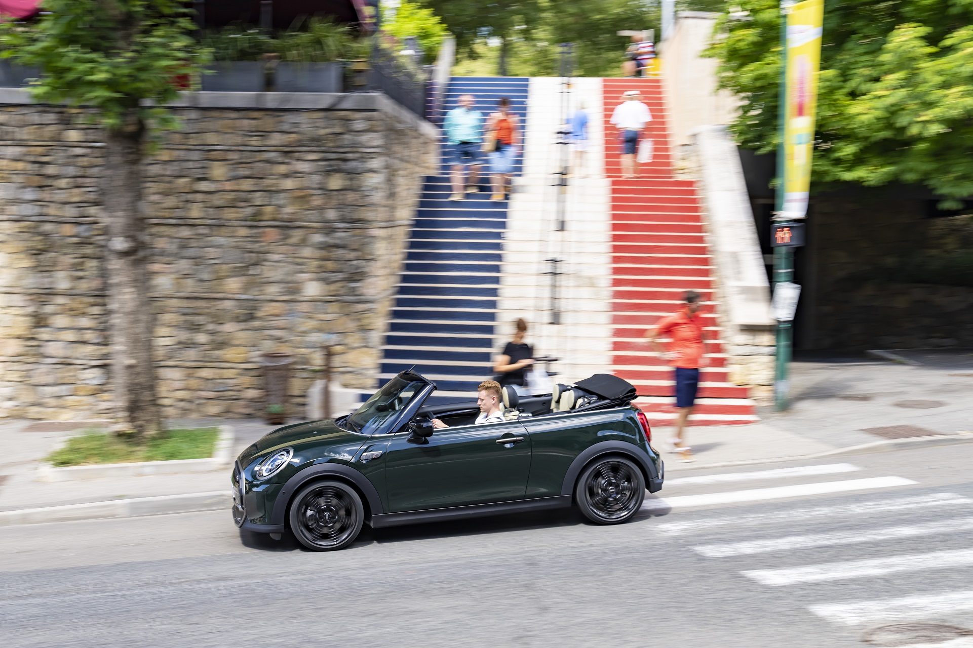 Download 2023 MINI Cooper S Convertible Resolute Edition - Side HD Wallpaper 1921x1280 #28