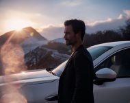 2023 Mazda CX-60 PHEV - Detail Wallpaper 190x150