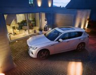 2023 Mazda CX-60 PHEV - Front Three-Quarter Wallpaper 190x150