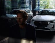 2023 Mazda CX-60 PHEV - Front Three-Quarter Wallpaper 190x150