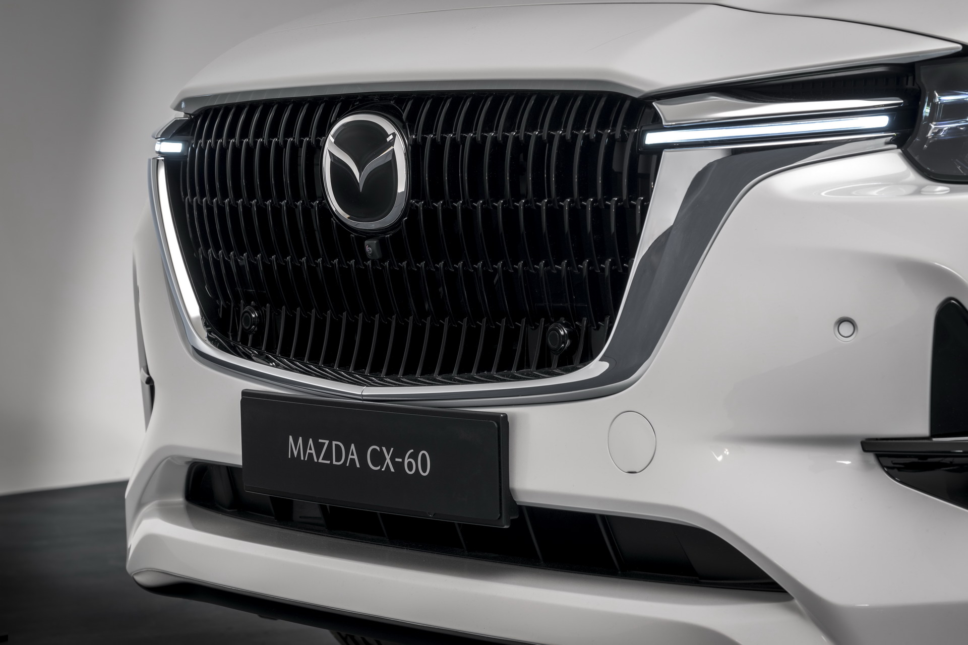 Download 2023 Mazda CX-60 PHEV - Grille HD Wallpaper 1920x1280 #48