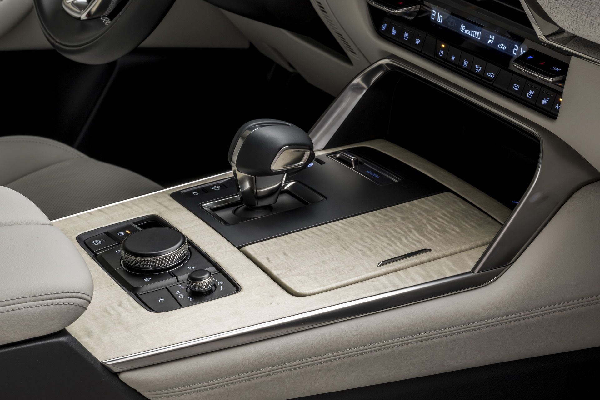 Download 2023 Mazda CX-60 PHEV - Interior, Detail HD Wallpaper 1920x1280 #74