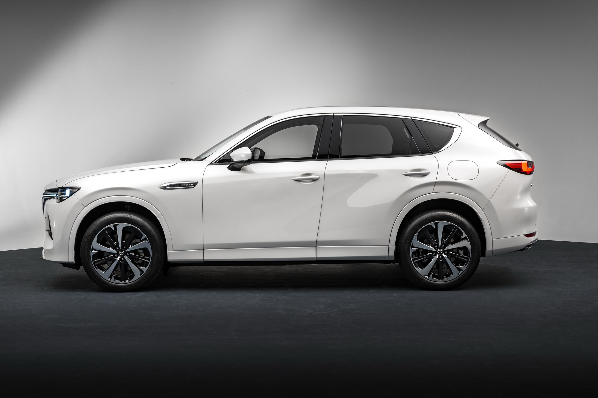 Download 2023 Mazda CX-60 PHEV - Side HD Wallpaper 1920x1280 #45