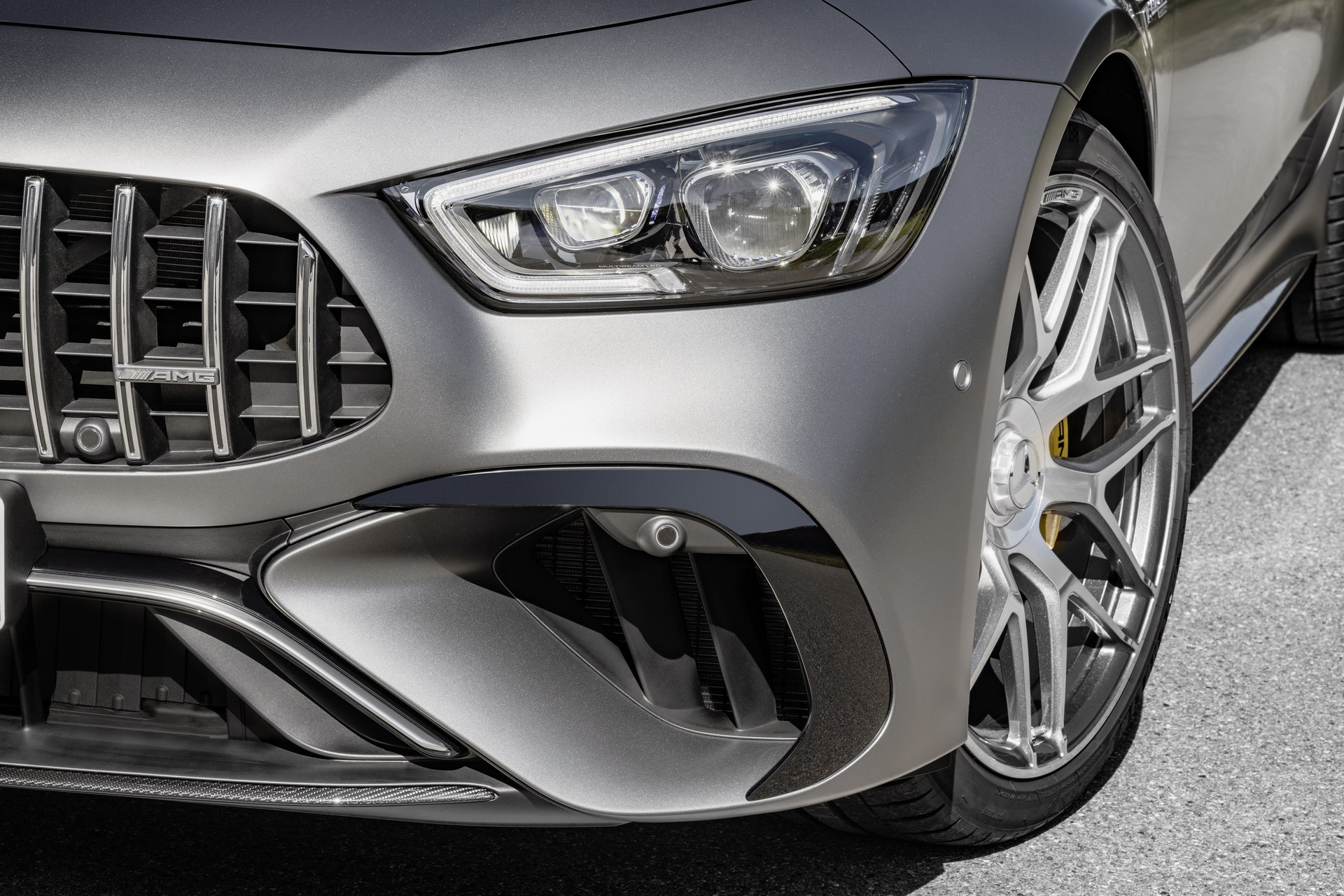 Download 2023 Mercedes-AMG GT 63 S 4-Door Coupe - Headlight HD Wallpaper 1920x1280 #22