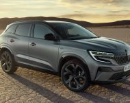 2023 Renault Austral - Front Three-Quarter Wallpaper 190x150
