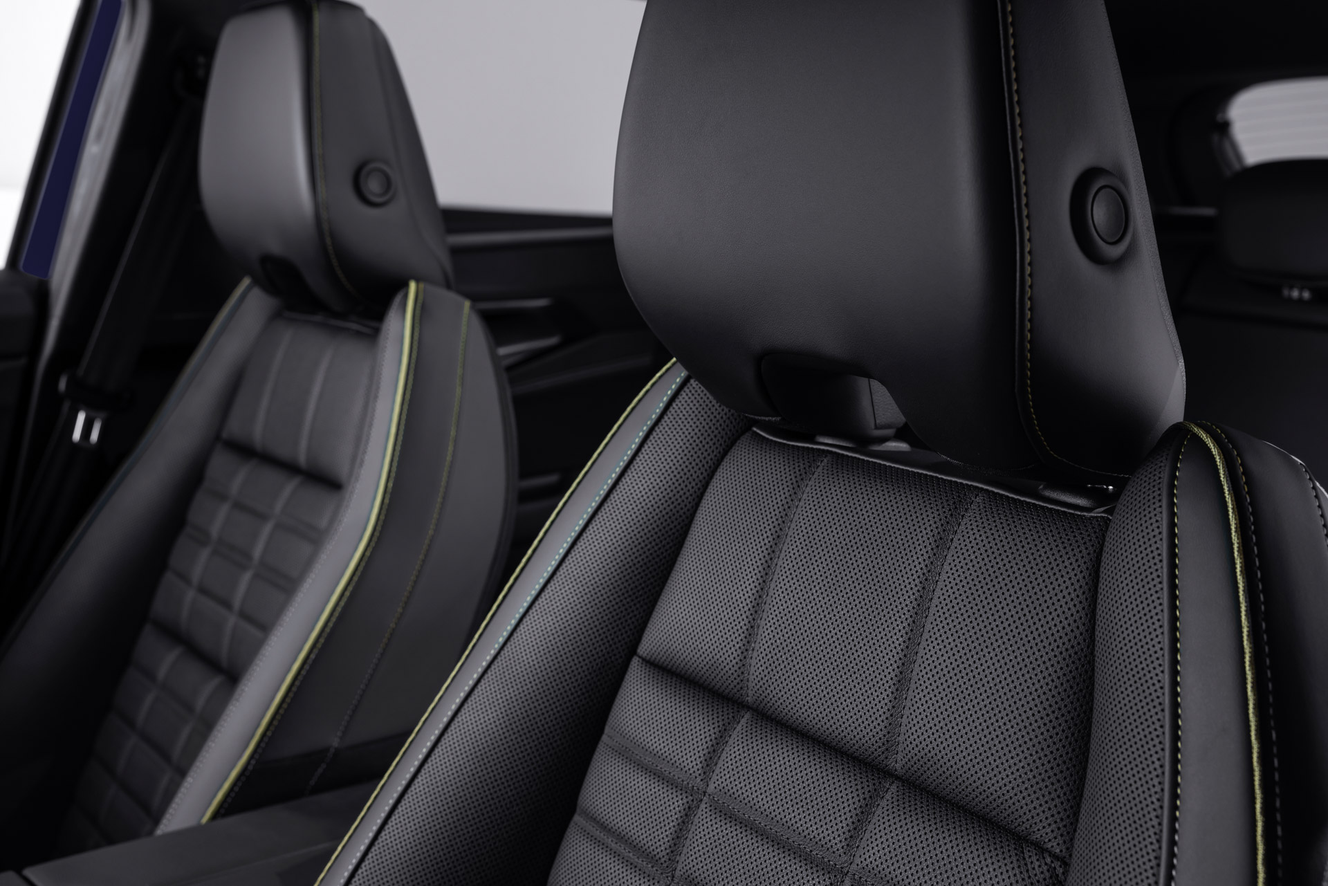 Download 2023 Renault Austral - Interior, Seats HD Wallpaper 1920x1281 #48