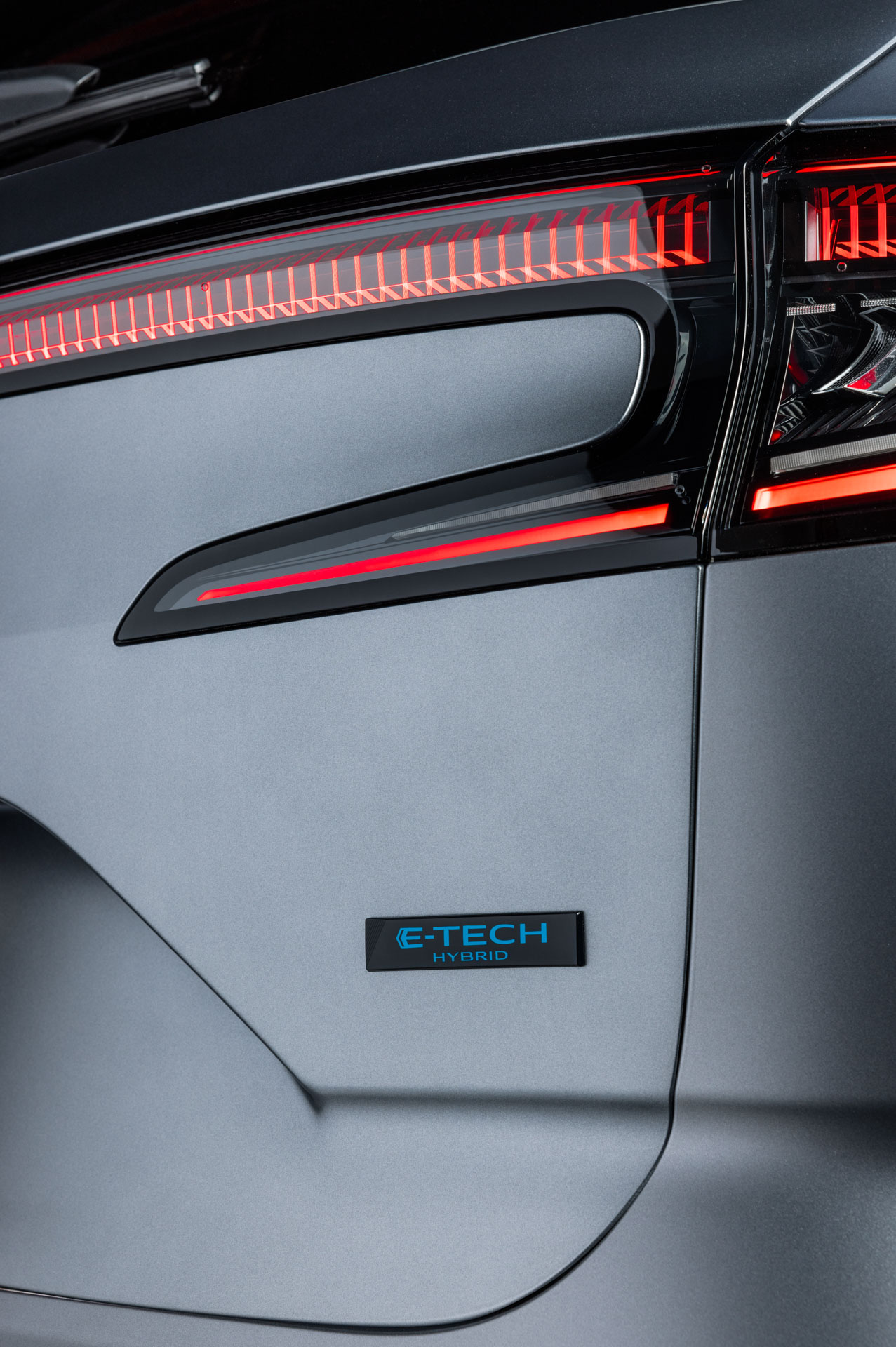 Download 2023 Renault Austral - Tail Light HD Phone Wallpaper 1277x1920 #27