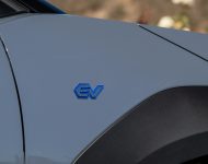 2023 Subaru Solterra - Badge Wallpaper 190x150