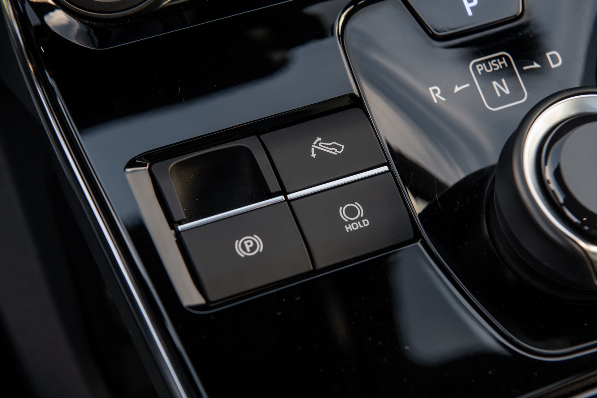 Download 2023 Subaru Solterra - Interior, Detail HD Wallpaper 1922x1281 #95