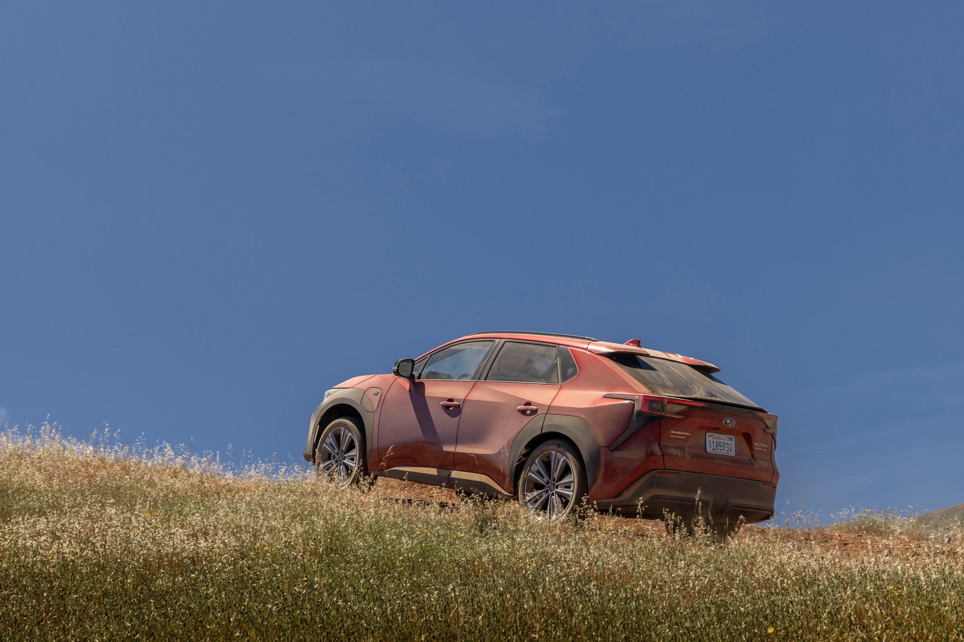 Download 2023 Subaru Solterra - Off-Road HD Wallpaper 1921x1280 #160