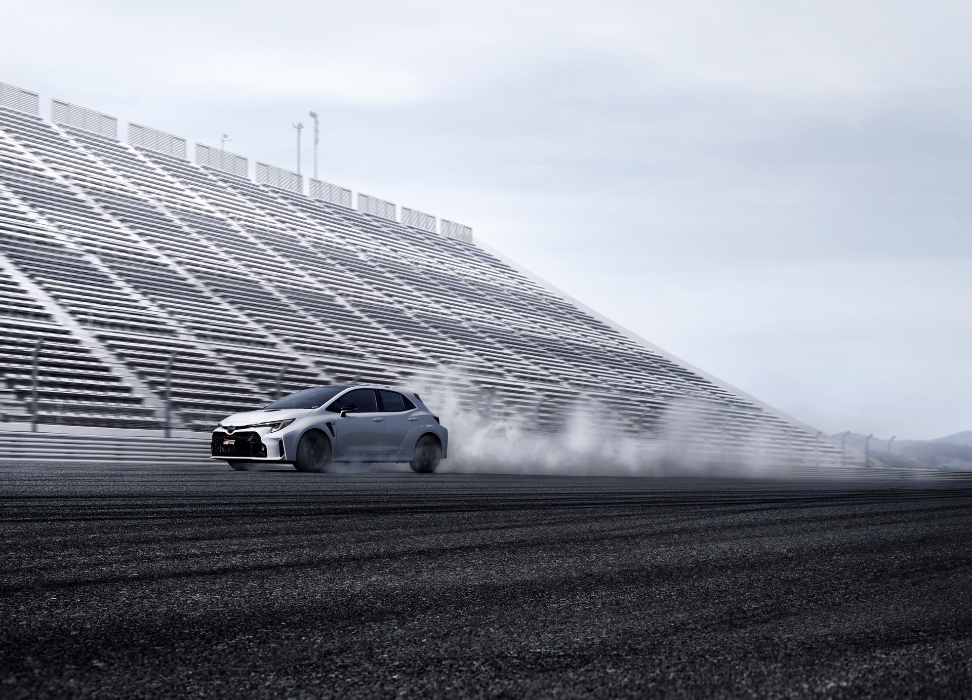Download 2023 Toyota GR Corolla - Burnout HD Wallpaper 1920x1383 #32
