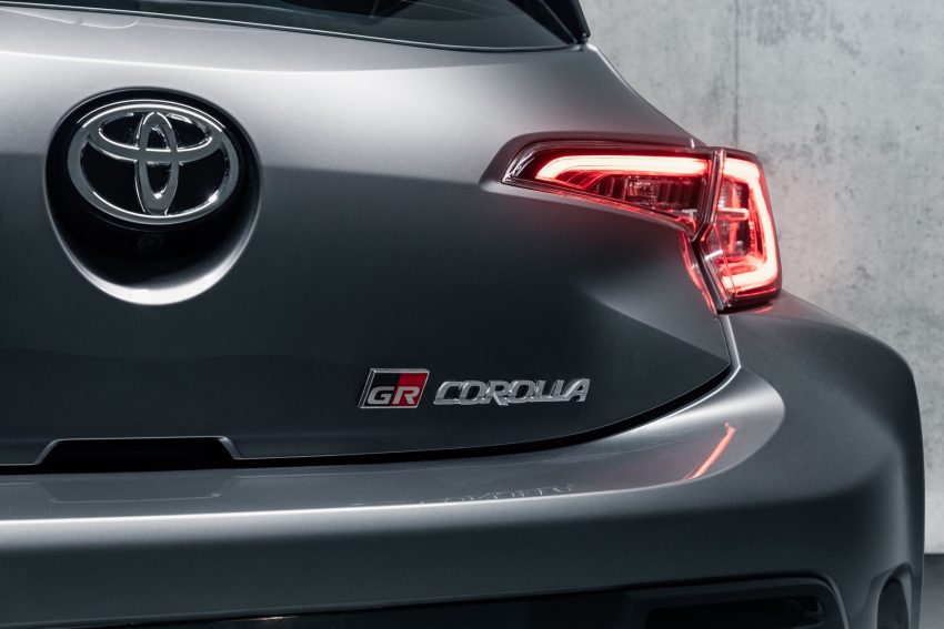 2023 Toyota GR Corolla - Tail Light Wallpaper 850x567 #12