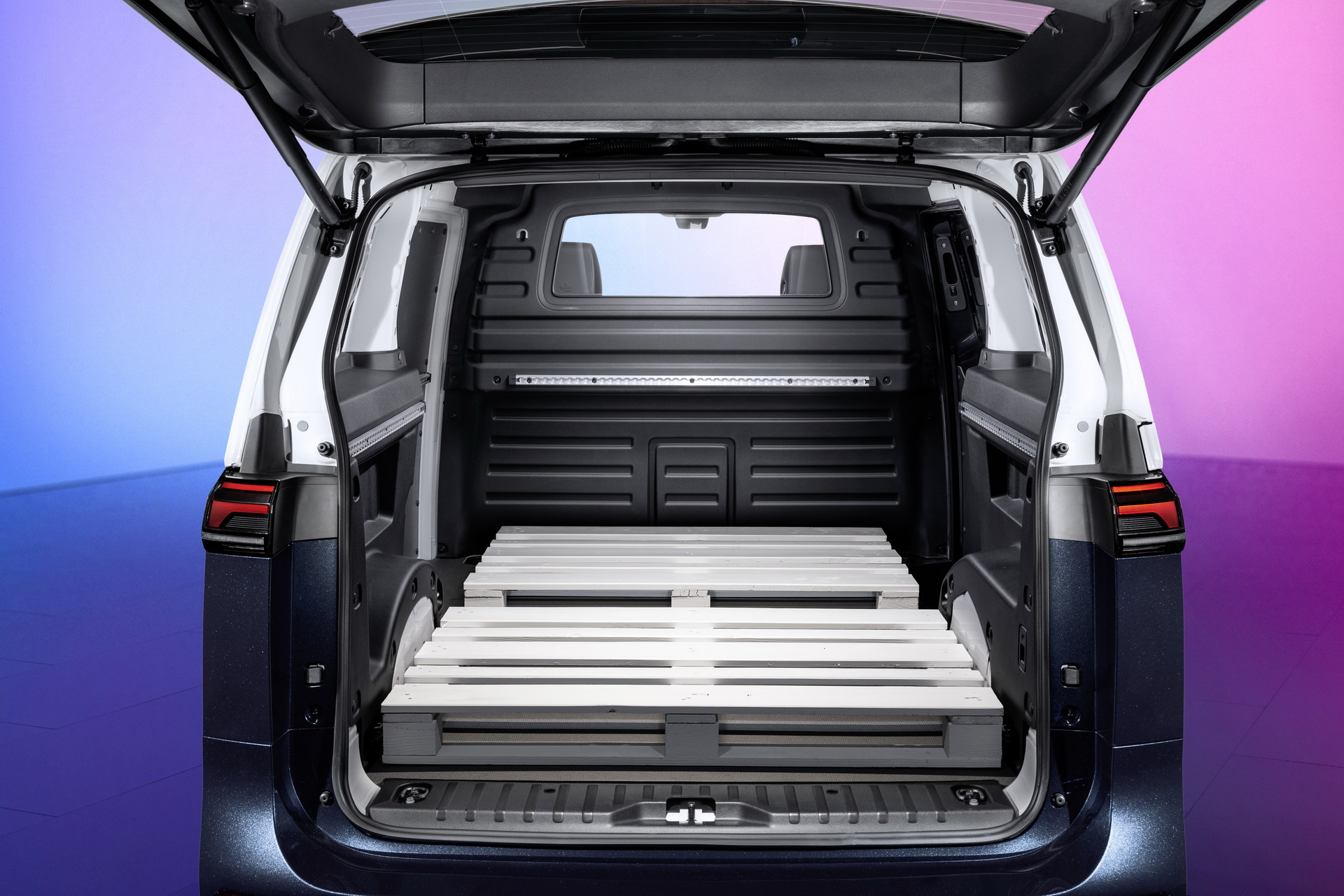 Download 2023 Volkswagen ID. Buzz Cargo - Trunk HD Wallpaper 1920x1280 #11