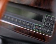 1992 Aston Martin Virage 6.3 - Central Console Wallpaper 190x150