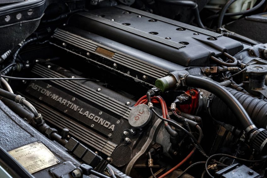1992 Aston Martin Virage 6.3 - Engine Wallpaper 850x567 #49