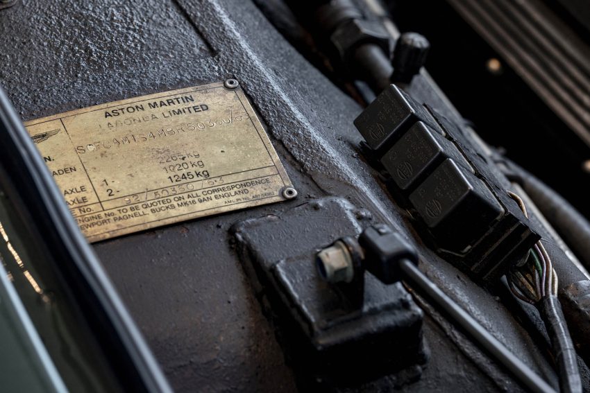 1992 Aston Martin Virage 6.3 - Engine Wallpaper 850x567 #48