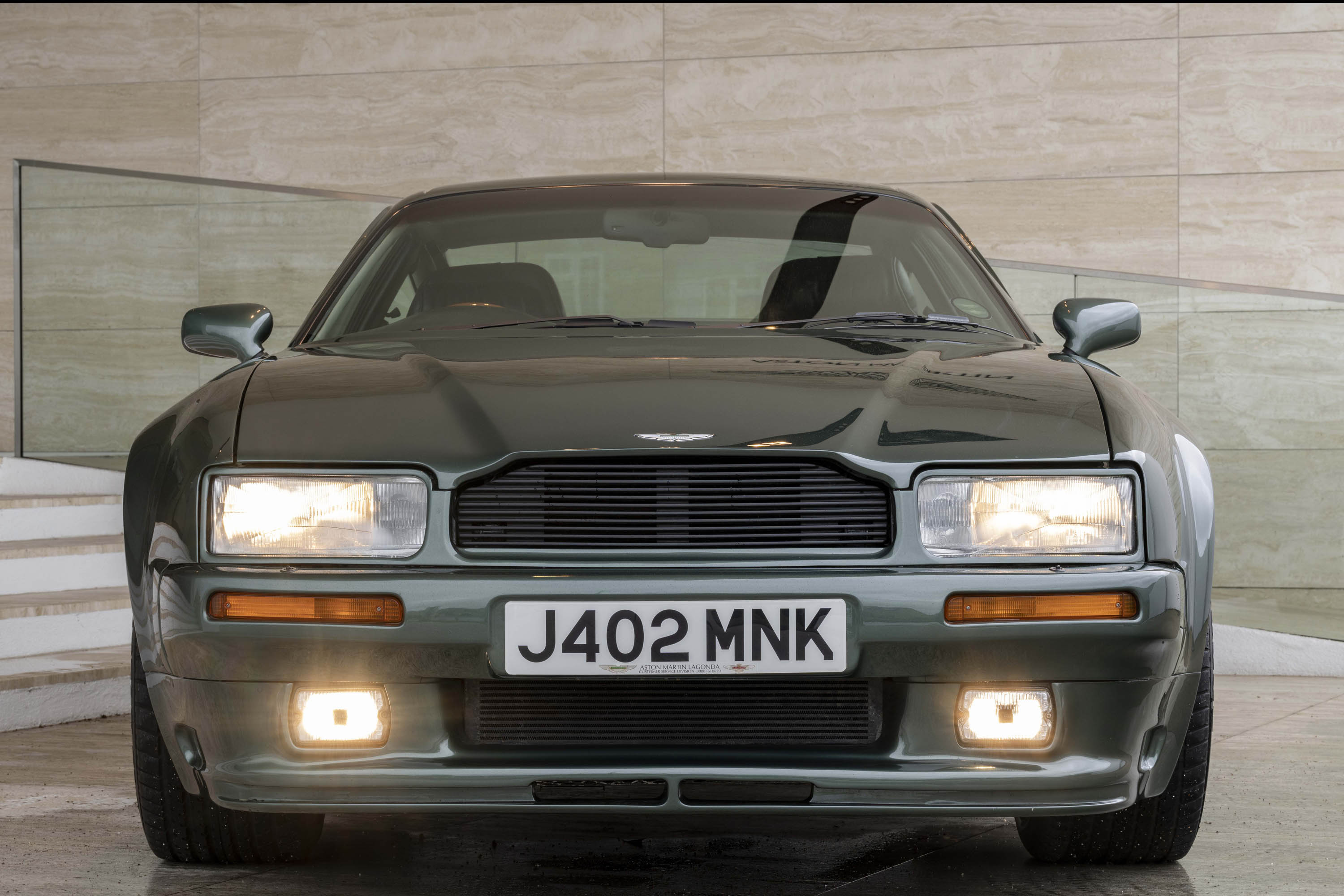 Download 1992 Aston Martin Virage 6.3 - Front HD Wallpaper 3000x2000 #9