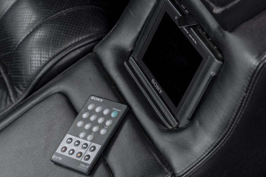 1992 Aston Martin Virage 6.3 - Interior, Detail Wallpaper 850x567 #56