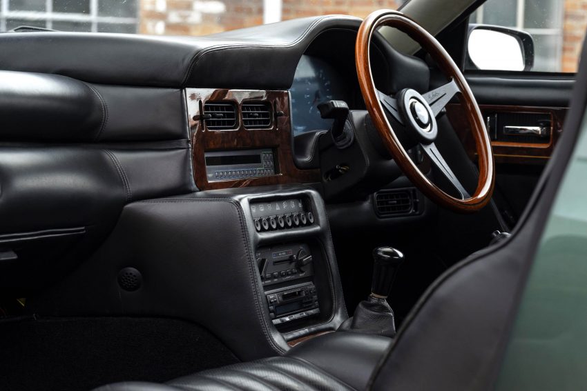 1992 Aston Martin Virage 6.3 - Interior Wallpaper 850x567 #59