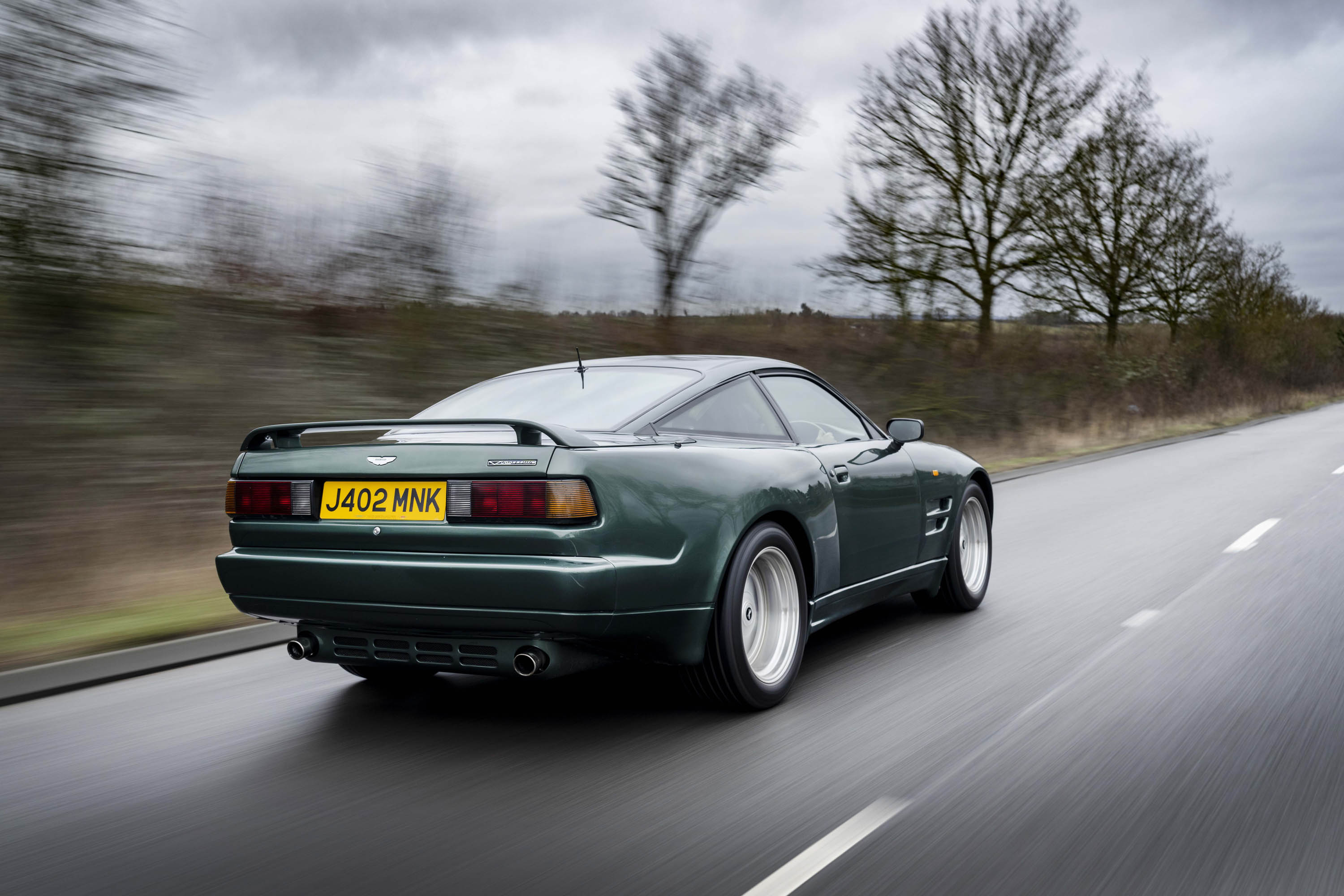 Download 1992 Aston Martin Virage 6.3 - Rear Three-Quarter HD Wallpaper 3000x2000 #7