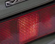 1992 Aston Martin Virage 6.3 - Tail Light Wallpaper 190x150