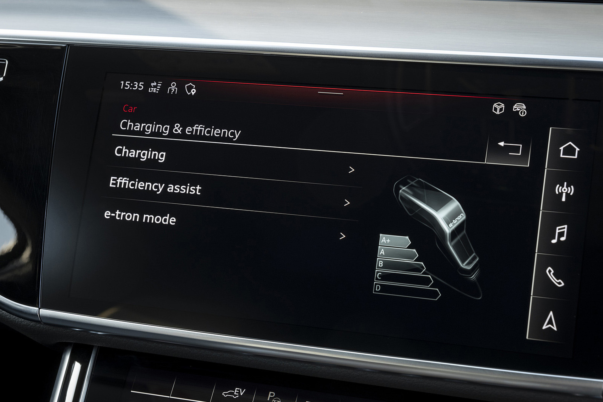 Download 2022 Audi A8 L 60 TFSI e - UK version - Central Console HD Wallpaper 1920x1279 #50