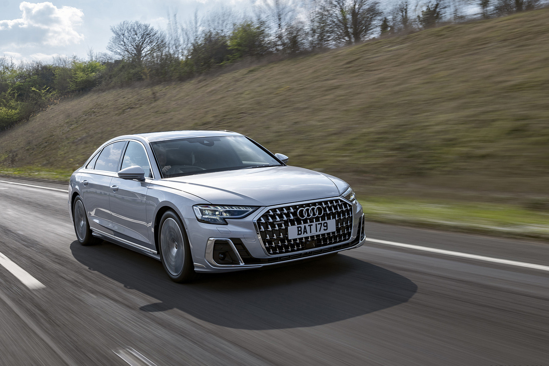 Download 2022 Audi A8 L 60 TFSI e - UK version - Front Three-Quarter HD Wallpaper 1920x1280 #14