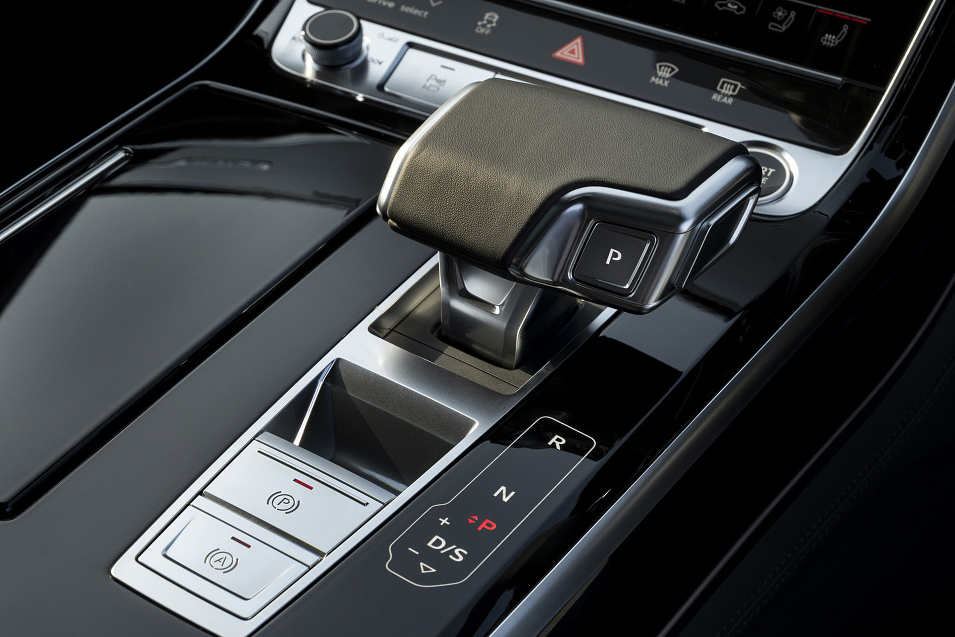 Download 2022 Audi A8 L 60 TFSI e - UK version - Interior, Detail HD Wallpaper 1920x1280 #58