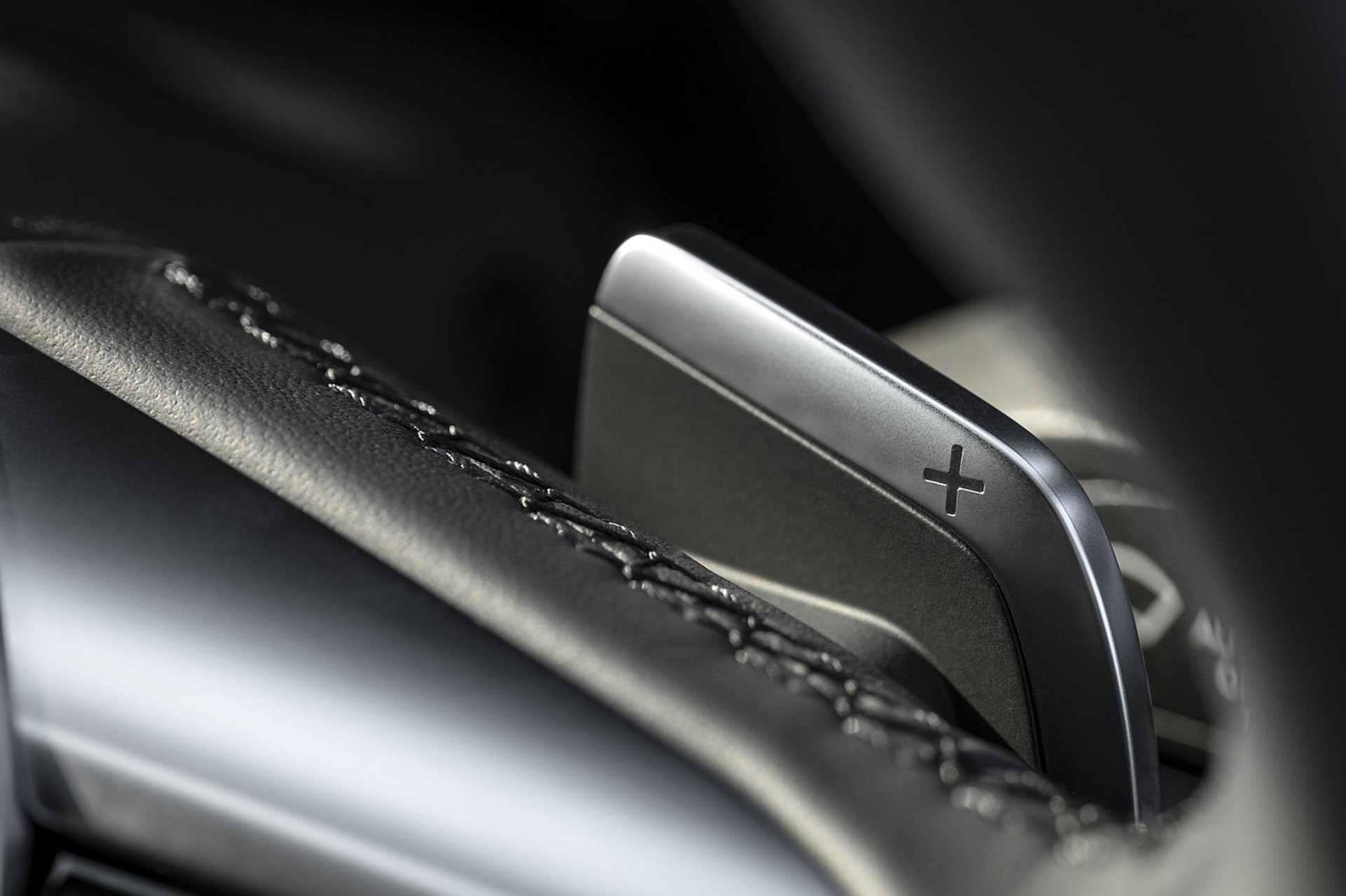 Download 2022 Audi A8 L 60 TFSI e - UK version - Paddle Shifters HD Wallpaper 1920x1279 #48