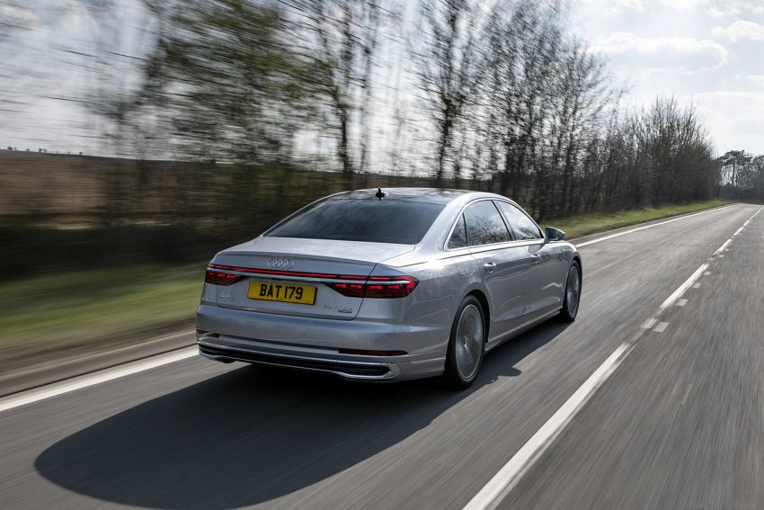 2022 Audi A8 L 60 TFSI e - UK version - Rear Three-Quarter Wallpaper 850x567 #15