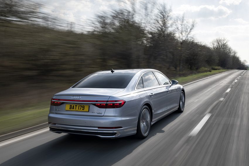 2022 Audi A8 L 60 TFSI e - UK version - Rear Three-Quarter Wallpaper 850x566 #17