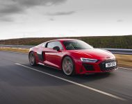 2022 Audi R8 Coupé V10 Performance RWD - UK version - Front Three-Quarter Wallpaper 190x150