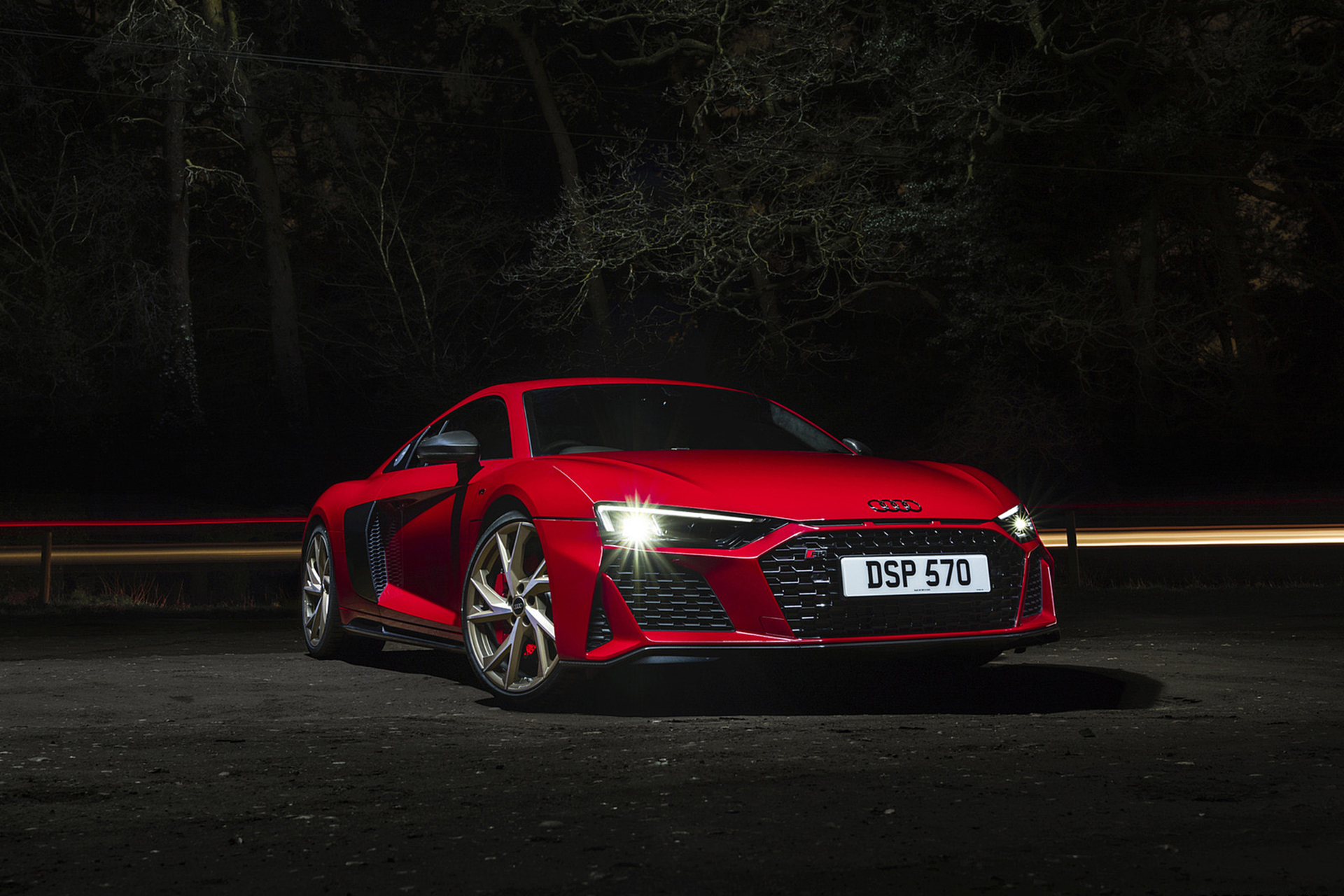 Download 2022 Audi R8 Coupé V10 Performance RWD - UK version - Front Three-Quarter HD Wallpaper 1920x1280 #57