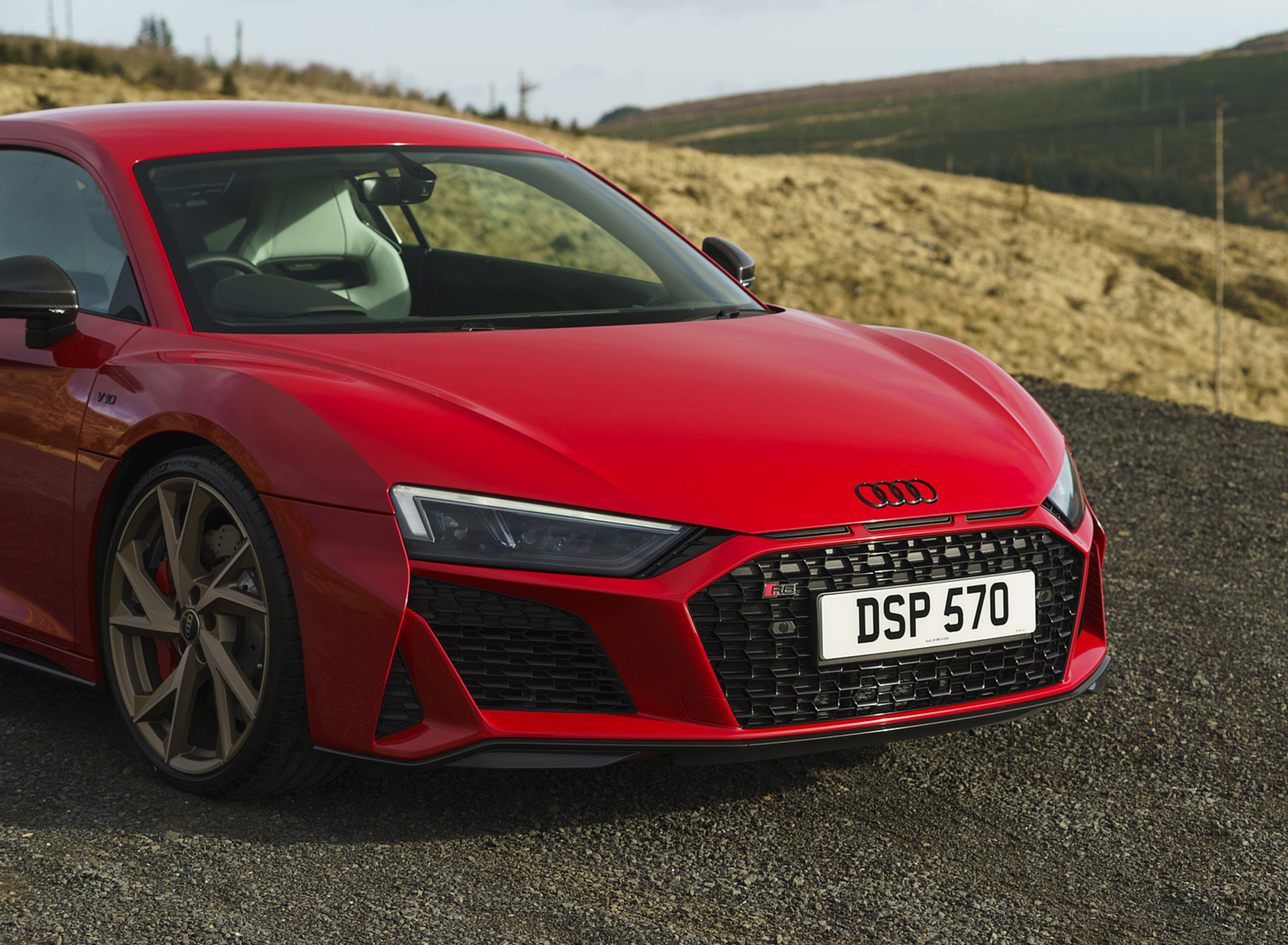 Download 2022 Audi R8 Coupé V10 Performance RWD - UK version - Front HD Wallpaper 1920x1409 #60