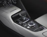 2022 Audi R8 Coupé V10 Performance RWD - UK version - Interior, Detail Wallpaper 190x150