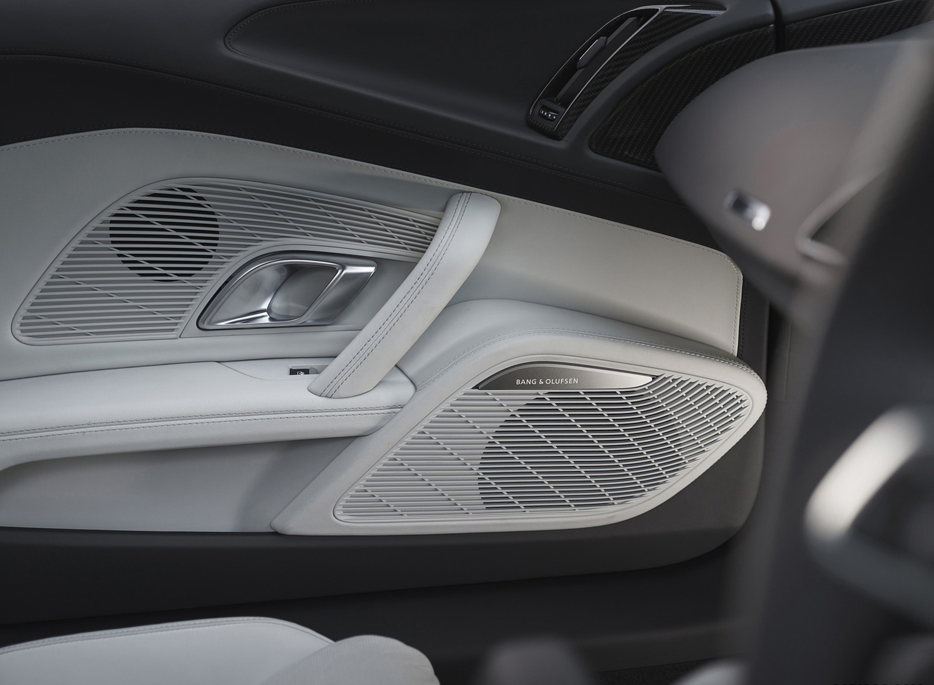 Download 2022 Audi R8 Coupé V10 Performance RWD - UK version - Interior, Detail HD Wallpaper 1920x1409 #125