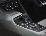 2022 Audi R8 Coupé V10 Performance RWD - UK version - Interior, Detail Wallpaper 190x150