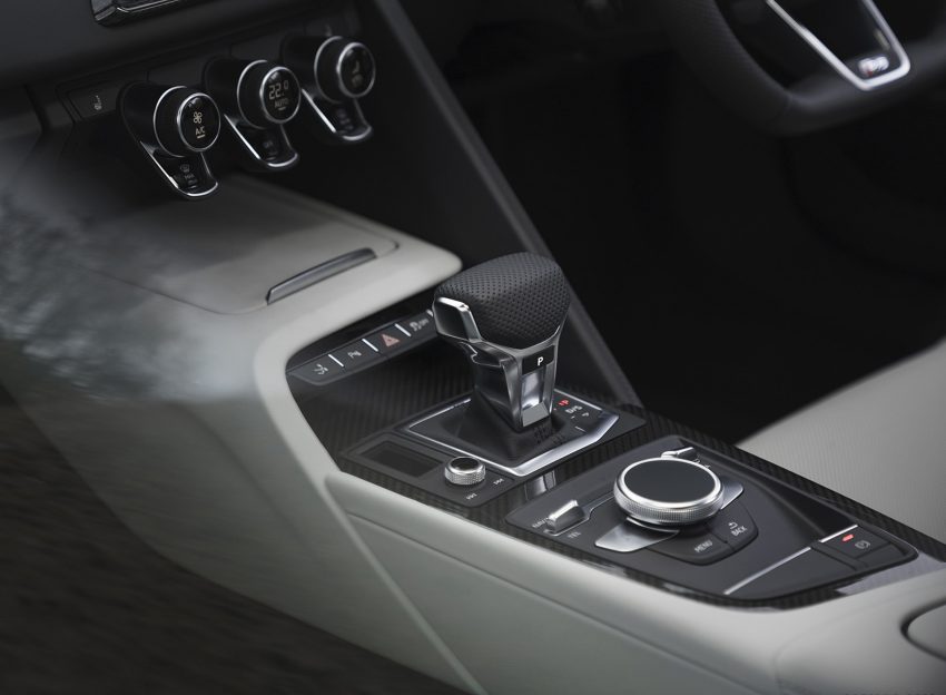 2022 Audi R8 Coupé V10 Performance RWD - UK version - Interior, Detail Wallpaper 850x624 #118