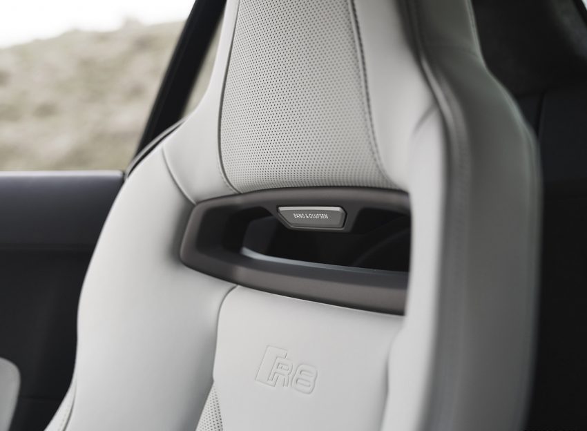 2022 Audi R8 Coupé V10 Performance RWD - UK version - Interior, Seats Wallpaper 850x624 #116