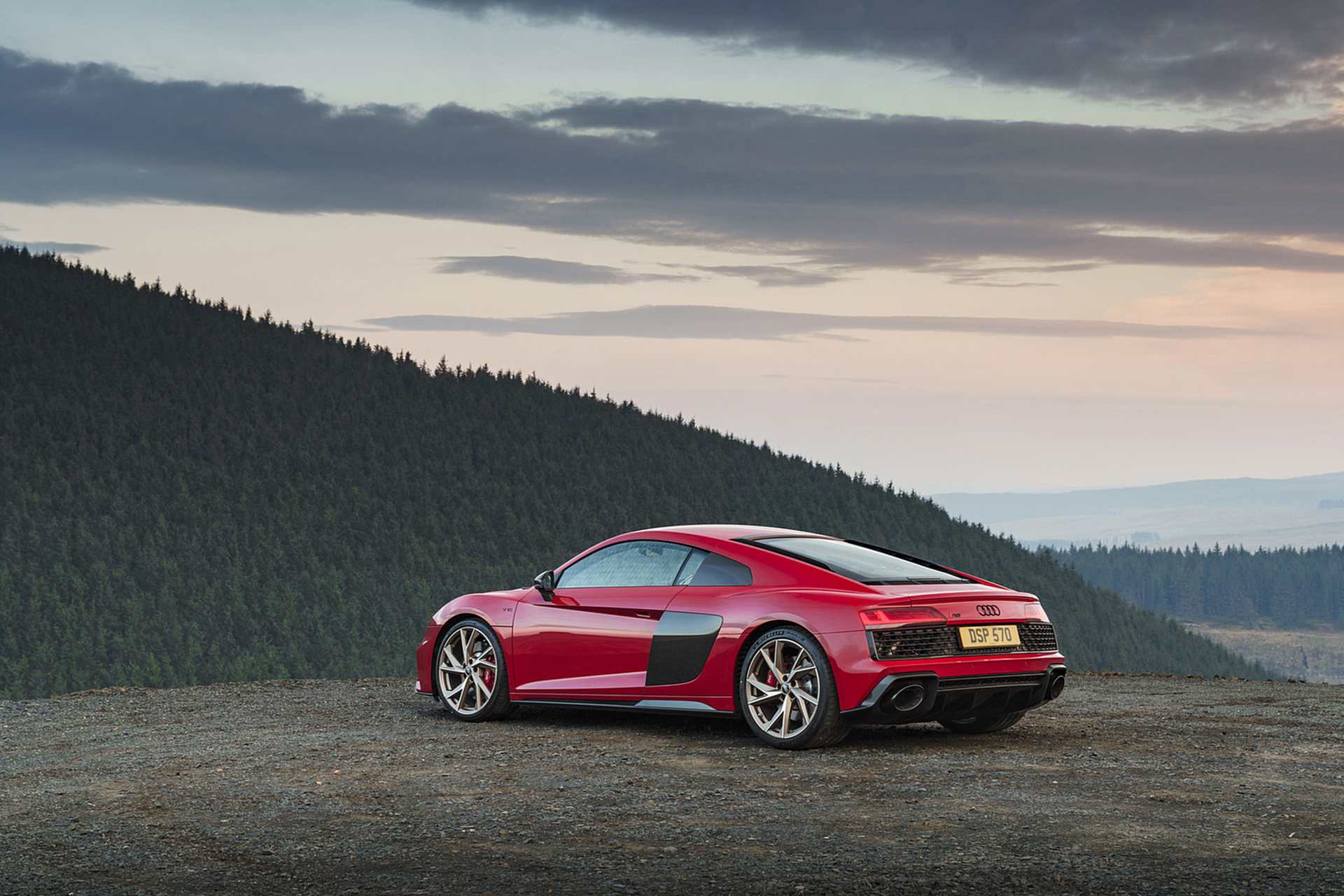 Download 2022 Audi R8 Coupé V10 Performance RWD - UK version - Rear Three-Quarter HD Wallpaper 1920x1280 #52