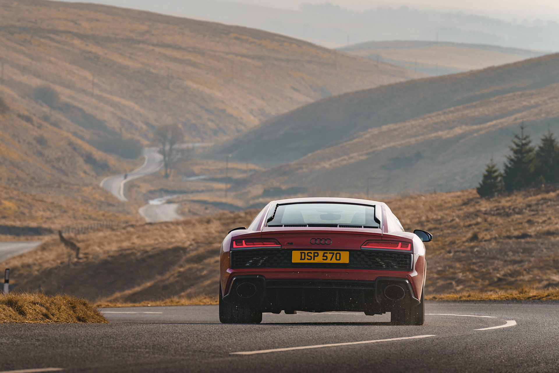 Download 2022 Audi R8 Coupé V10 Performance RWD - UK version - Rear HD Wallpaper 1920x1280 #13