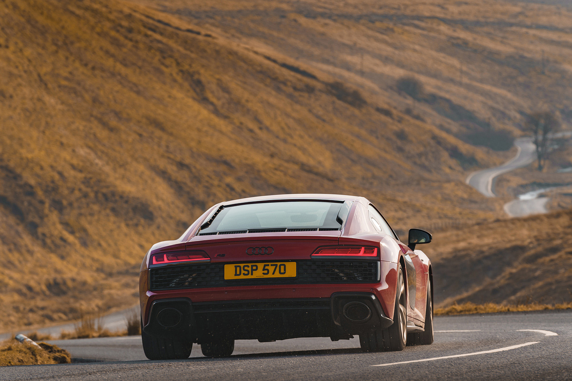 Download 2022 Audi R8 Coupé V10 Performance RWD - UK version - Rear HD Wallpaper 1921x1280 #12