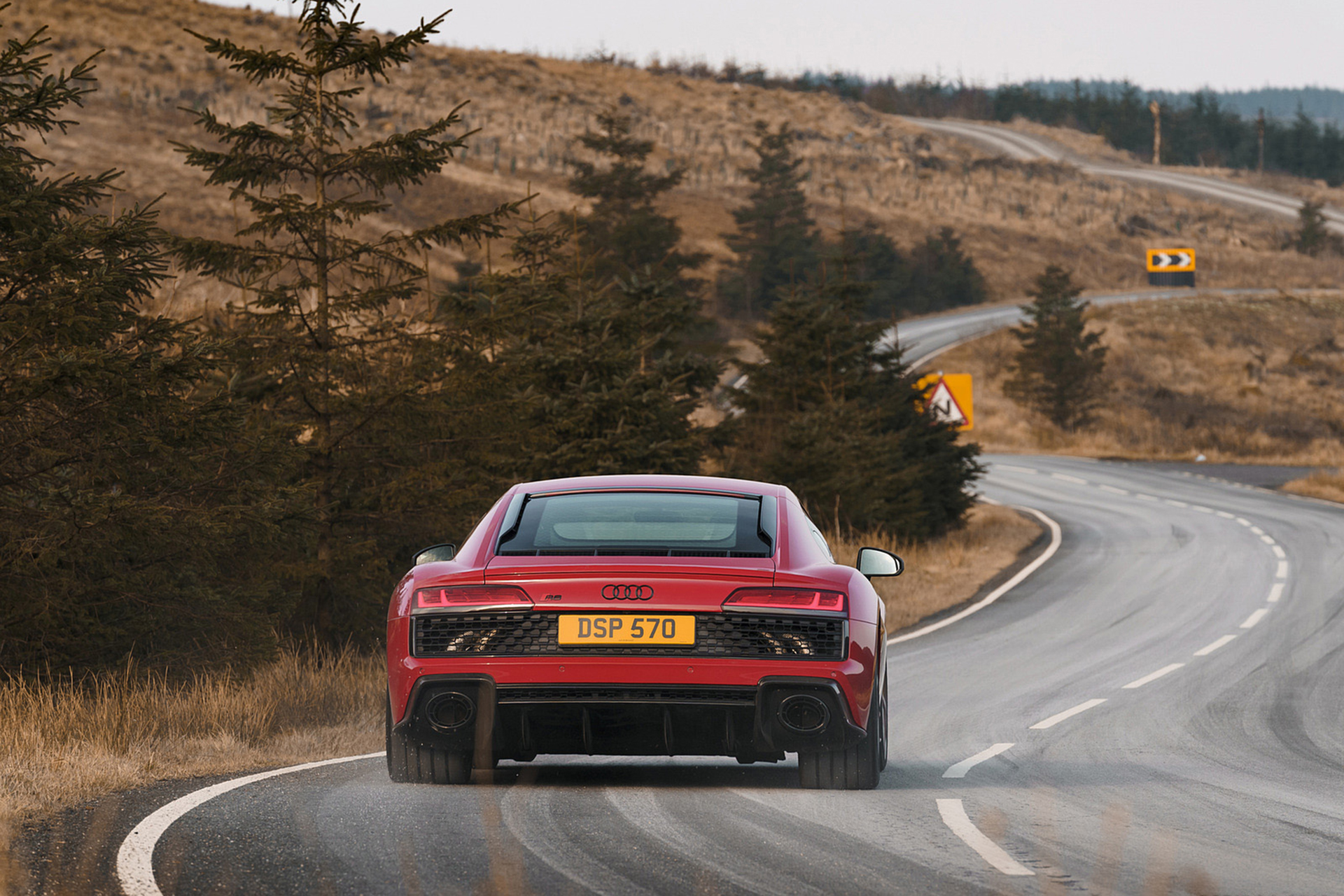 Download 2022 Audi R8 Coupé V10 Performance RWD - UK version - Rear HD Wallpaper 1920x1280 #6