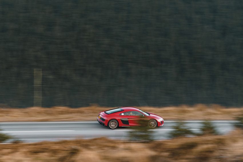 2022 Audi R8 Coupé V10 Performance RWD - UK version - Side Wallpaper 850x567 #40