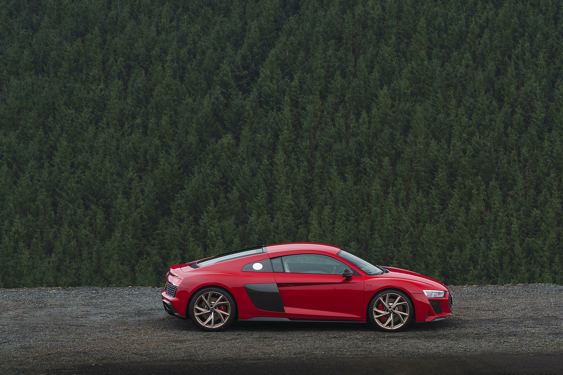 Download 2022 Audi R8 Coupé V10 Performance RWD - UK version - Side HD Wallpaper 1920x1280 #56