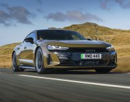 2022 Audi RS e-tron GT - UK version - Front Three-Quarter Wallpaper 190x150