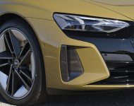 2022 Audi RS e-tron GT - UK version - Headlight Wallpaper 190x150
