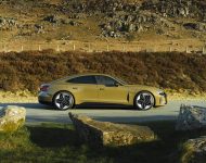 2022 Audi RS e-tron GT - UK version - Side Wallpaper 190x150